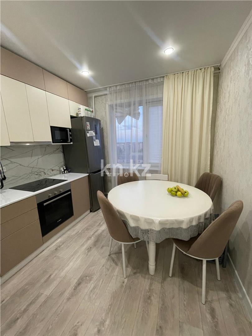 Продажа 2-комнатной квартиры, 54 м², мкр-н Гульдер-1 - Продажа  двухкомнатных квартир в Караганде фото 7 из 17