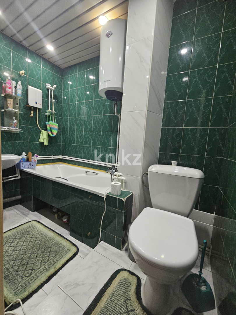 Продажа 4-комнатной квартиры, 78 м², ул. Язева, дом  10 в Караганде - фото 9