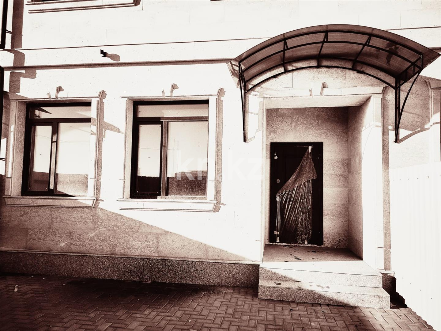 Продажа 4-комнатного дома, 145 м², ул. Ермекова - Продажа домов, коттеджей в Казахстане фото 5 из 24