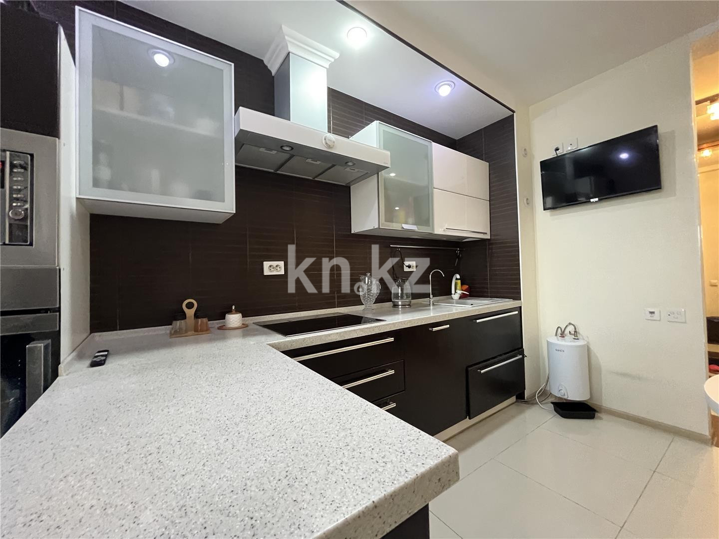 Продажа 3-комнатной квартиры, 95 м², пр. Республики в Караганде - фото 26