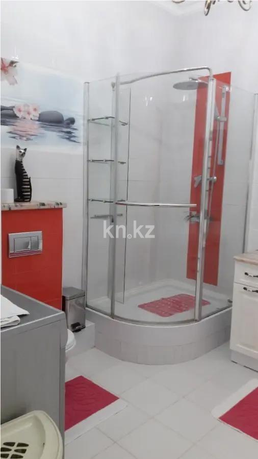 Продажа 3-комнатной квартиры, 136 м², ул. Кунаева, дом  12 в Астане - фото 6