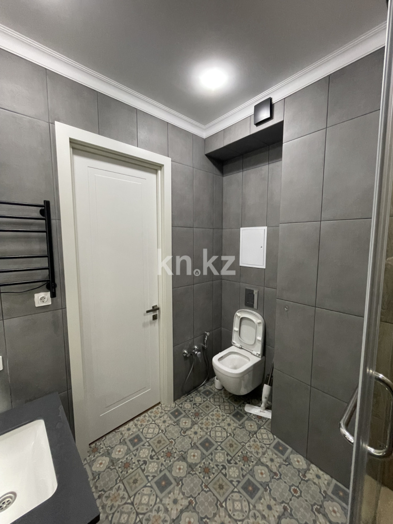 Аренда 2-комнатной квартиры, 62 м² - Аренда двухкомнатных квартир помесячно в Астане фото 8 из 10