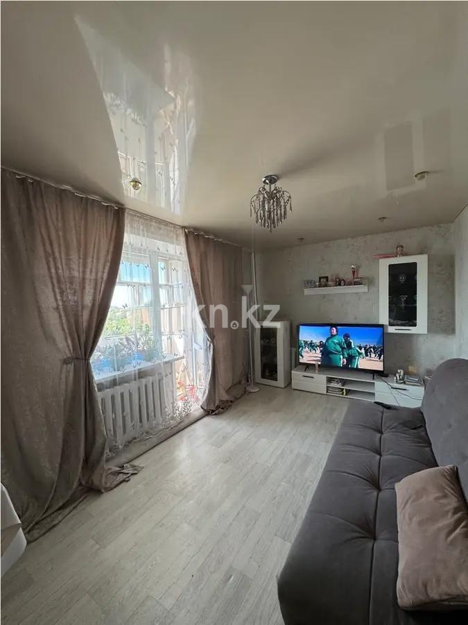 Продажа 2-комнатной квартиры, 43 м², ул. Ермекова, дом  58 - Продажа  двухкомнатных квартир в Караганде без посредников фото 1 из 6