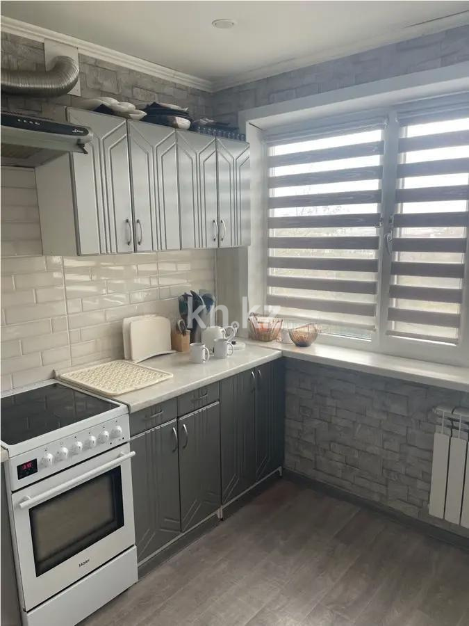 Продажа 2-комнатной квартиры, 53 м², мкр-н 11а, дом  20 в Караганде - фото 3