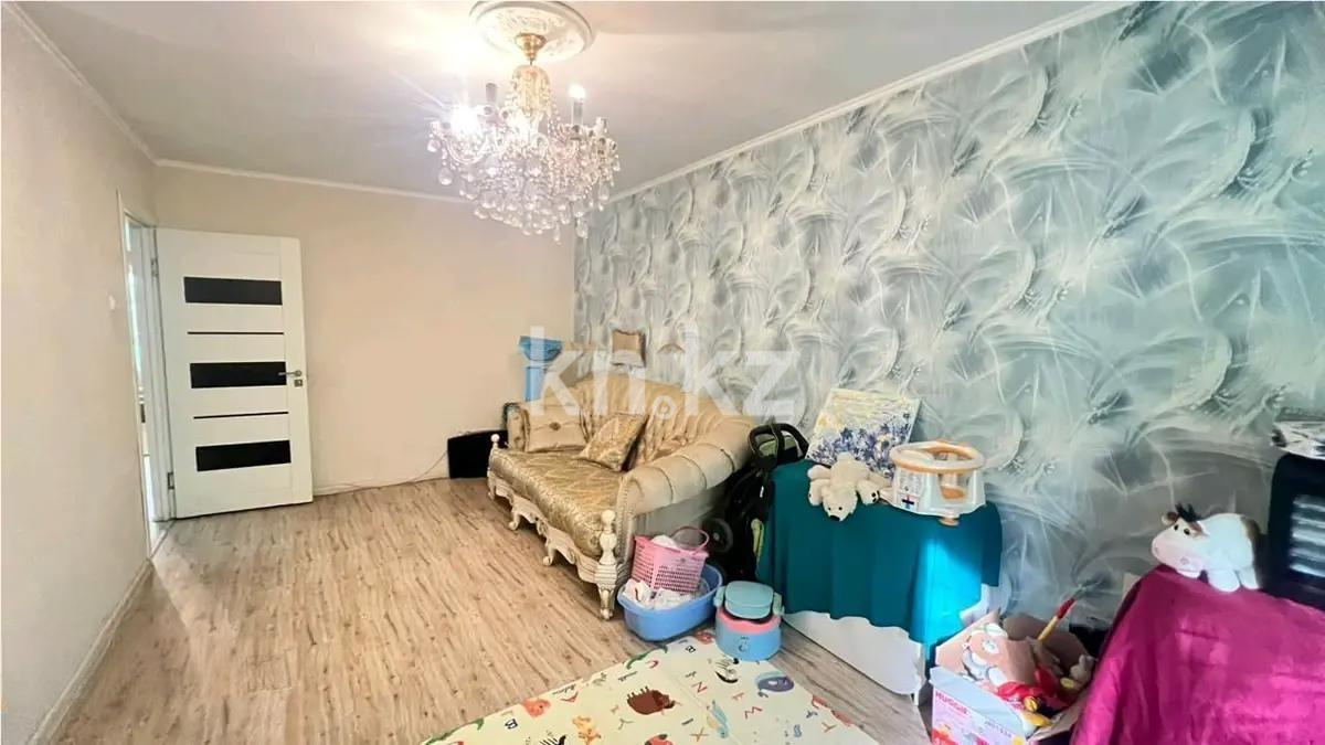 Продажа 4-комнатной квартиры, 75 м², мкр-н 4, дом  19 - Продажа  четырехкомнатных квартир в Алматы фото 1 из 6