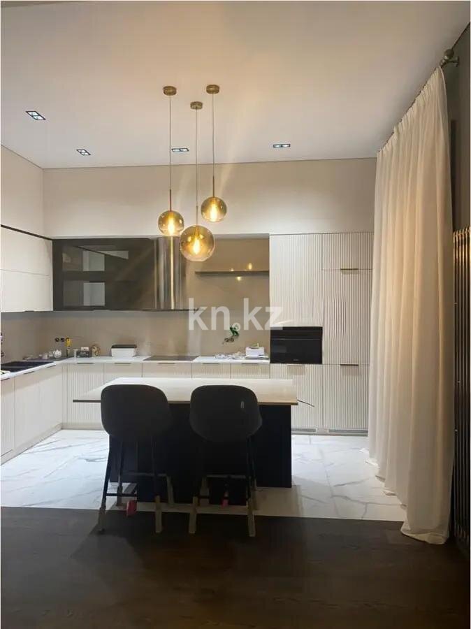 Продажа 3-комнатной квартиры, 220 м² в Алматы - фото 3