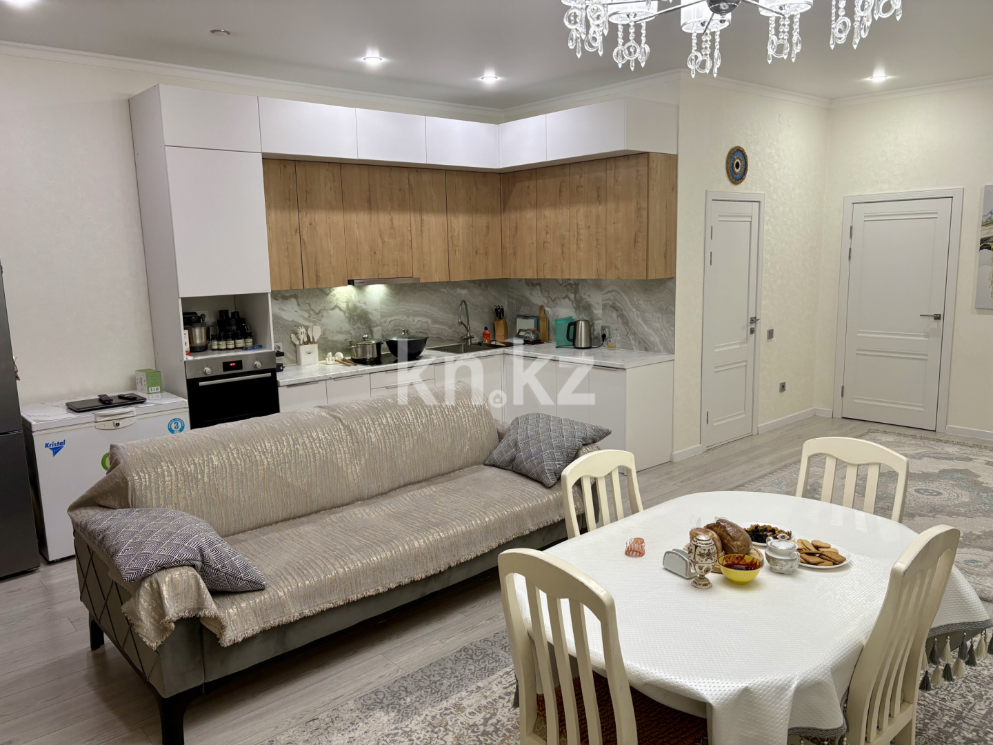 Продажа 3-комнатной квартиры, 80 м², мкр. Алтын Арка, дом  12 в Караганде - фото 5