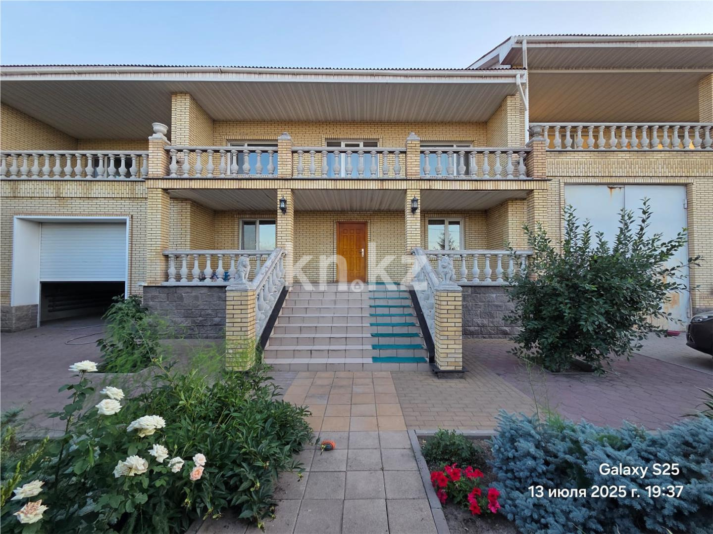 Продажа 8-комнатного дома, 820 м², мкр-н Отрадное - Продажа квартир в Темиртау фото 1 из 59