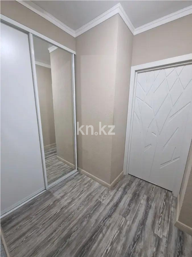 Продажа 2-комнатной квартиры, 62 м², ул. Курмангазы, дом  97 в Алматы - фото 4