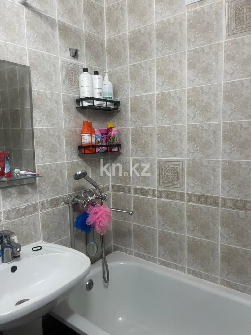 Продажа 3-комнатной квартиры, 62 м², ул. Казыбек би, дом  183 - Чокина/Исаева в Алматы - фото 3