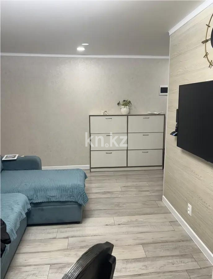 Продажа 3-комнатной квартиры, 59.9 м², пр. Тауелсыздык, дом  4/1 в Астане