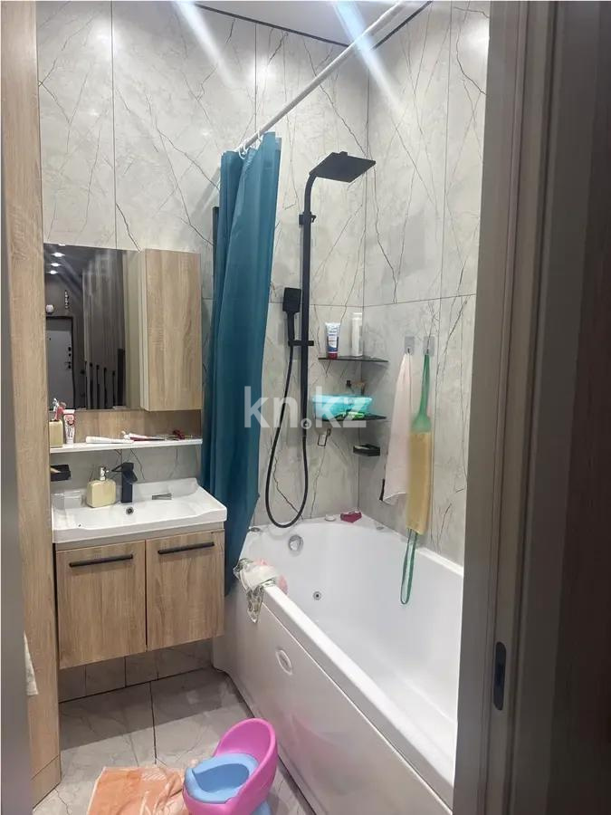 Продажа 4-комнатной квартиры, 116 м², ул. Молдагалиева, дом  5 - Продажа  четырехкомнатных квартир в новостройках Астаны без посредников фото 6 из 8