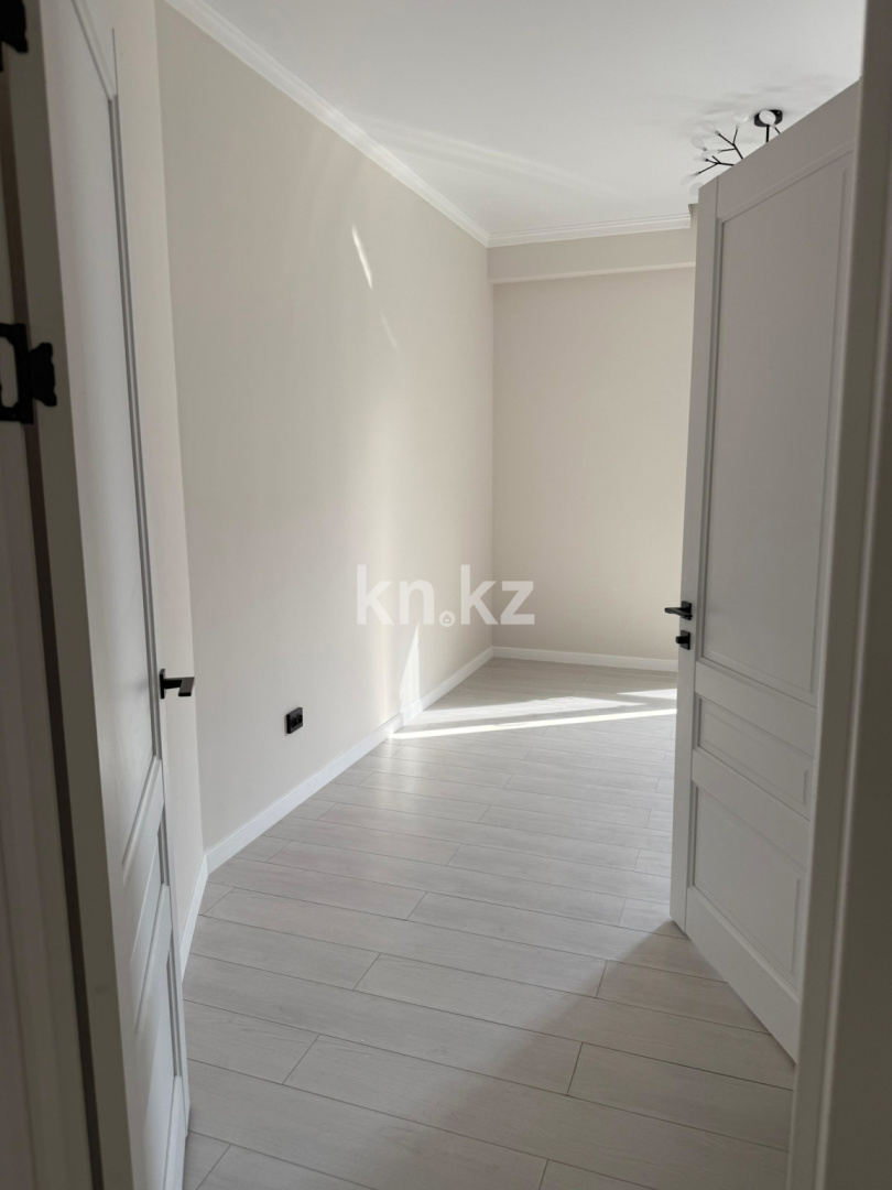 Продажа 3-комнатной квартиры, 80 м², пр. Абая в Алматы - фото 5