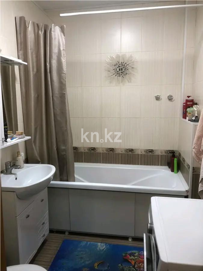 Продажа 2-комнатной квартиры, 64 м², пр. Богенбай батыра, дом  24/1 в Астане - фото 4