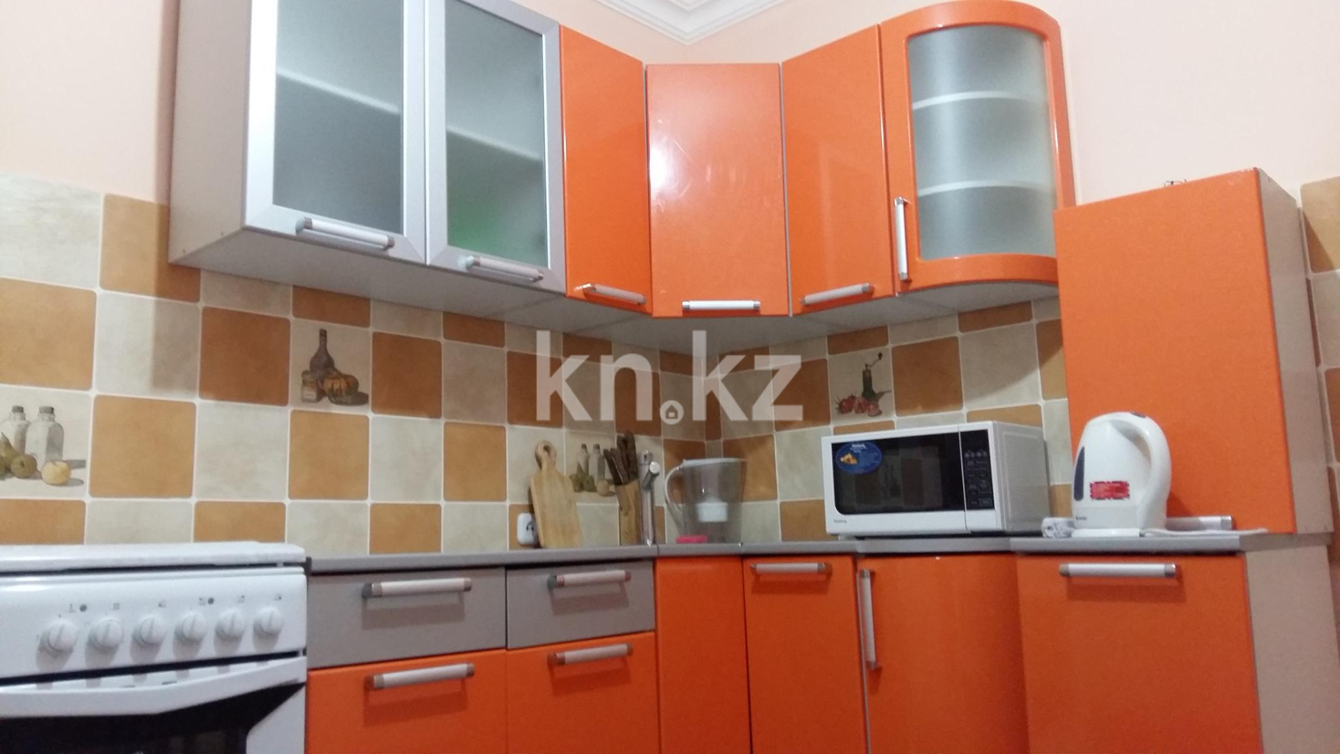 Аренда 1-комнатной квартиры посуточно, 45 м², ул. Сауран, дом  3/1 - Аренда  однокомнатных квартир посуточно в Астане с фото фото 3 из 5