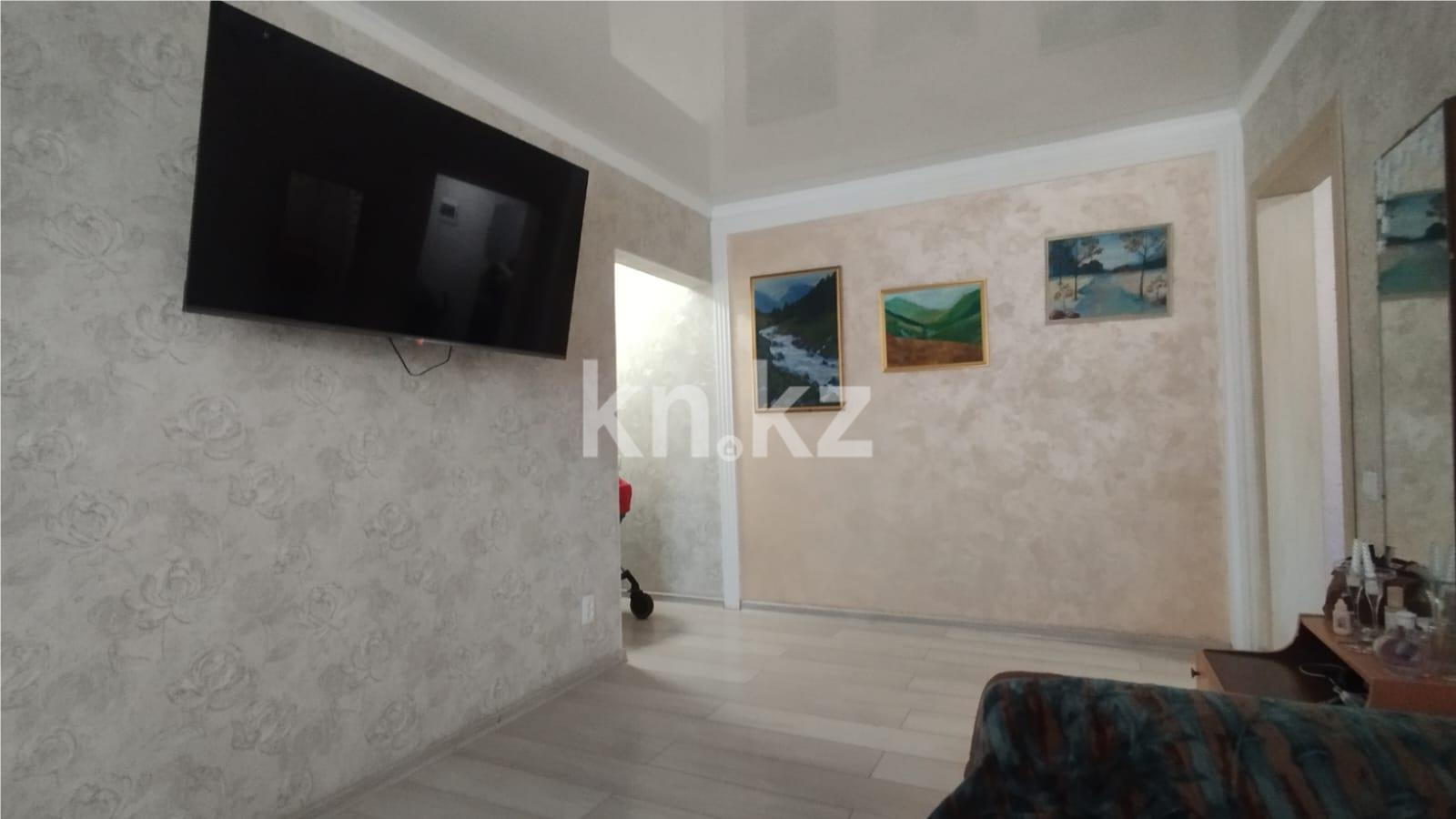 Продажа 3-комнатной квартиры, 56 м² - Продажа трехкомнатных квартир в Караганде - страница 3 фото 3 из 19