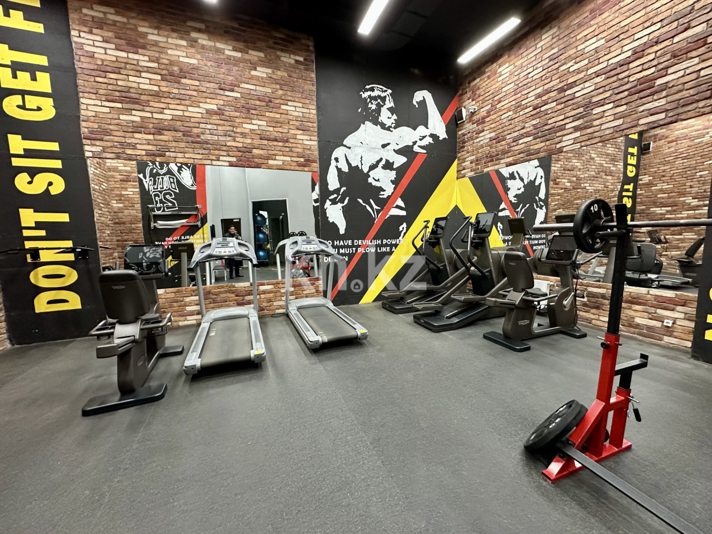 Продажа 4-комнатной квартиры, 170 м² - Продажа четырехкомнатных квартир от собственников в Астане - страница 13 фото 36 из 40