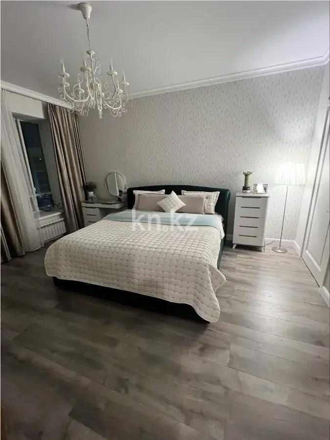 Продажа 3-комнатной квартиры, 160 м², ул. Сыганак, дом  58 в Астане - фото 2