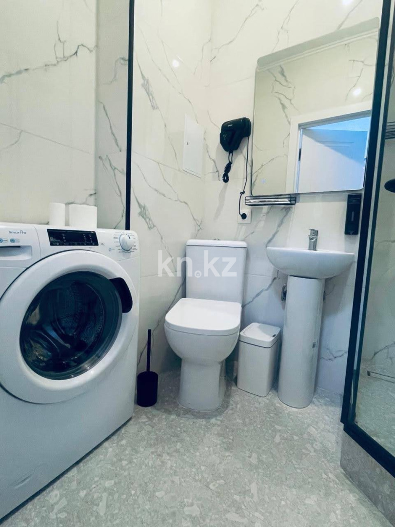 Аренда 1-комнатной квартиры посуточно, 32 м², ул. Керей, Жанибек хандар, дом  9 - пр. Кабанбай батыра - Аренда квартир посуточно в Астане без посредников фото 19 из 25