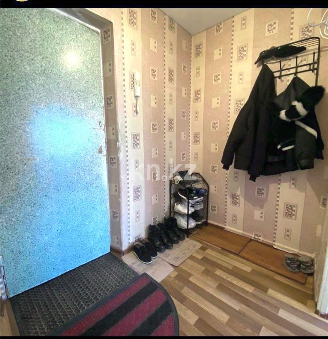 Продажа 1-комнатной квартиры, 35 м², 18 мкр. - Продажа  однокомнатных квартир в Караганде с фото фото 5 из 6
