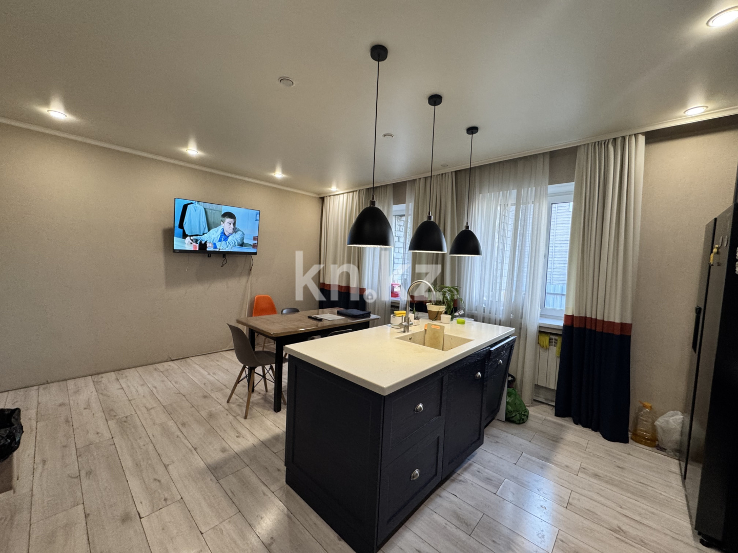 Продажа 5-комнатного дома, 287 м², ул. Балхашская - Продажа домов, коттеджей в Караганде с фото фото 3 из 34