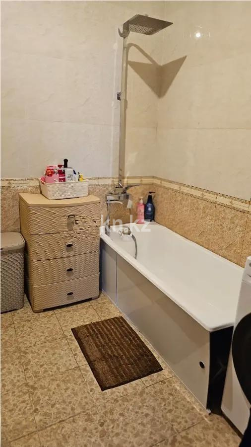 Продажа 3-комнатной квартиры, 106.5 м², ул. Габдуллина, дом  11 в Астане - фото 5