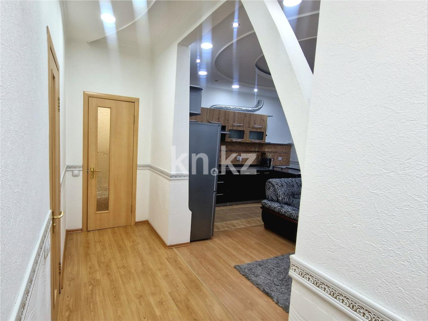 Продажа 2-комнатной квартиры, 55 м², пр. Бухар-жырау, дом  15 - Продажа  двухкомнатных квартир в Караганде фото 8 из 10