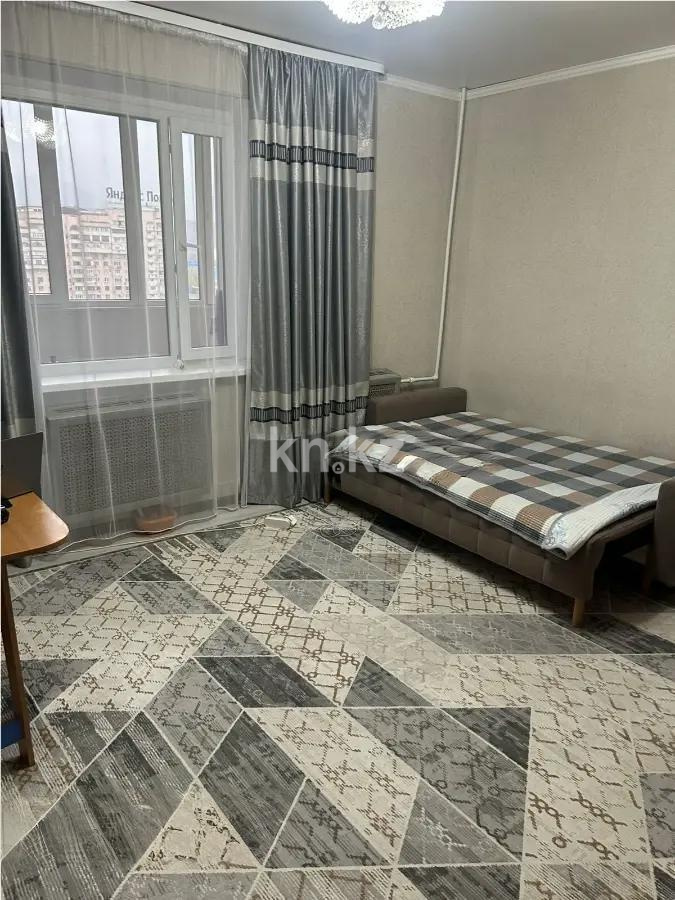 Продажа 2-комнатной квартиры, 67 м², мкр-н Самал-1, дом  33 в Алматы