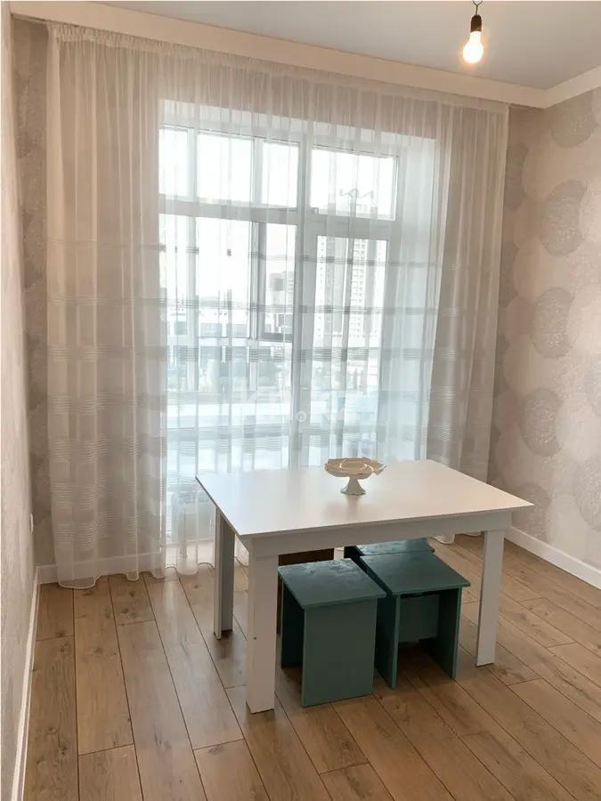 Продажа 1-комнатной квартиры, 41 м² в Астане - фото 2