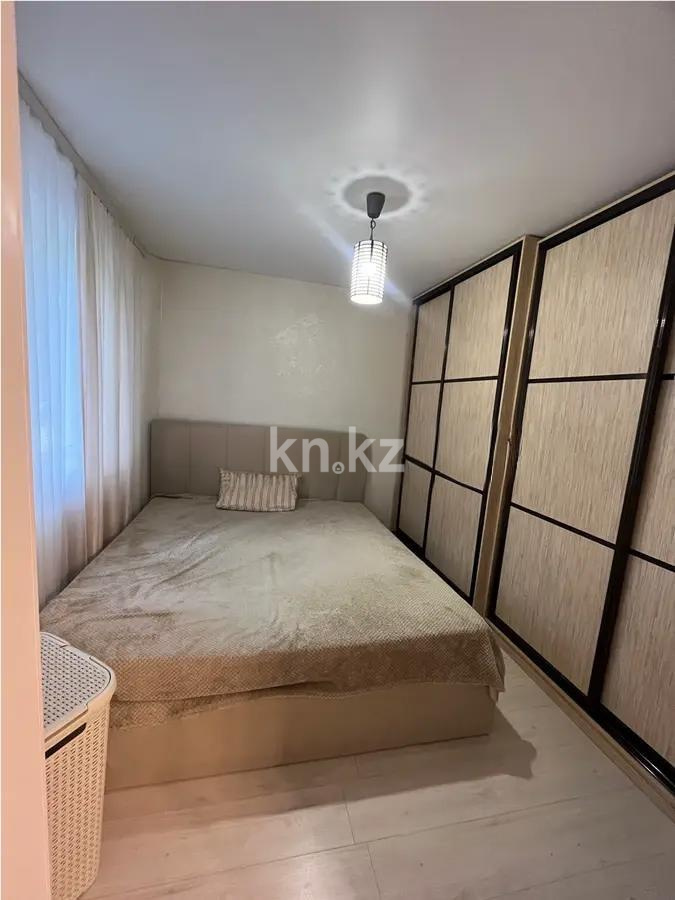 Продажа 3-комнатной квартиры, 50 м², пр. Республики, дом  34 в Караганде - фото 2