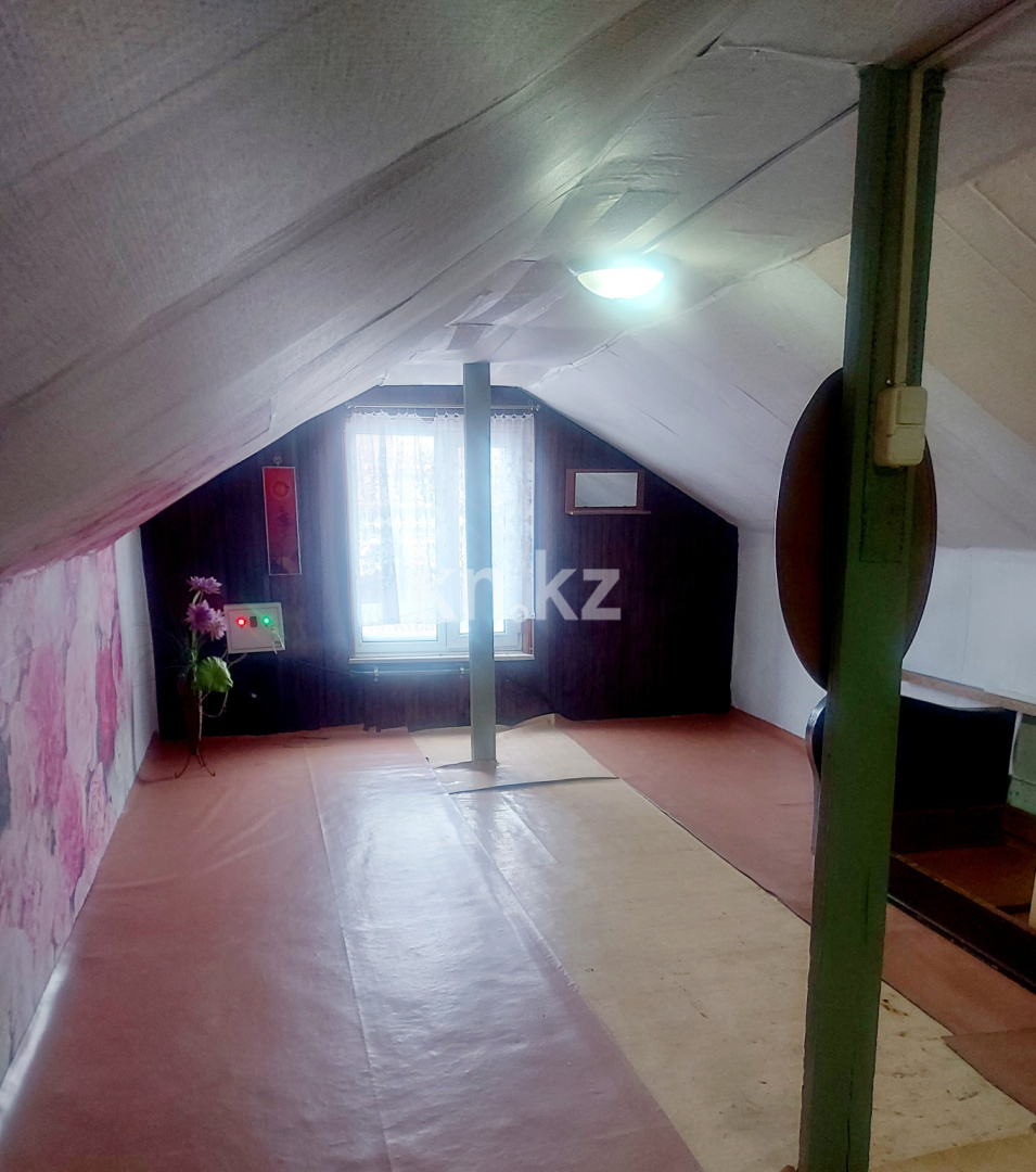 Продажа 3-комнатного дома, 63 м², ул. Чапаева - Продажа домов, коттеджей в Караганде с фото фото 5 из 11