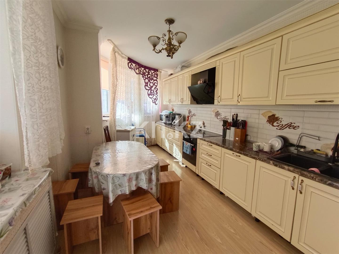 Продажа 4-комнатной квартиры, 136.4 м², ул. Габдуллина - Продажа квартир в Астане фото 7 из 16