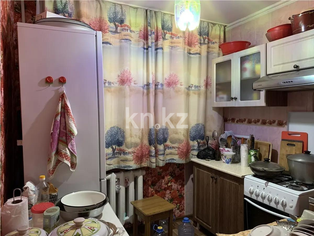 Продажа 3-комнатной квартиры, 60 м², мкр-н 10а, дом  11 - Продажа  трехкомнатных квартир в Алматы с фото фото 3 из 4