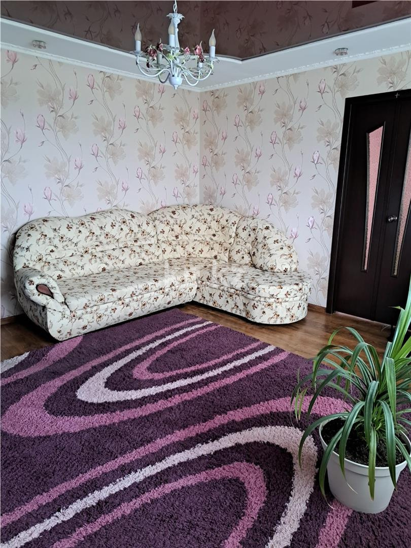 Продажа 3-комнатной квартиры, 55 м², 7-й мкр. - Продажа офисных и торговых помещений в Акмолинской области фото 2 из 20