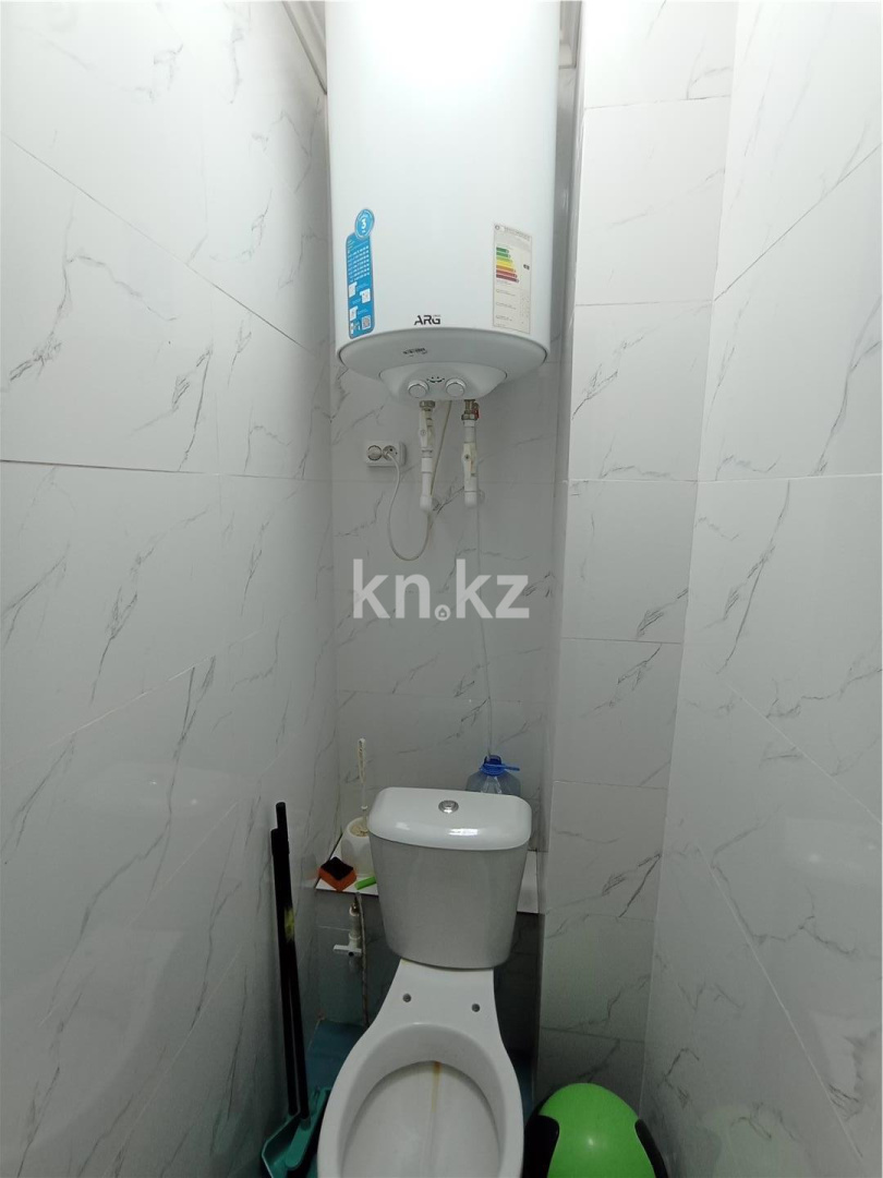 Продажа 3-комнатной квартиры, 64 м² - Продажа  трехкомнатных квартир в Караганде на Юго-Востоке фото 7 из 8