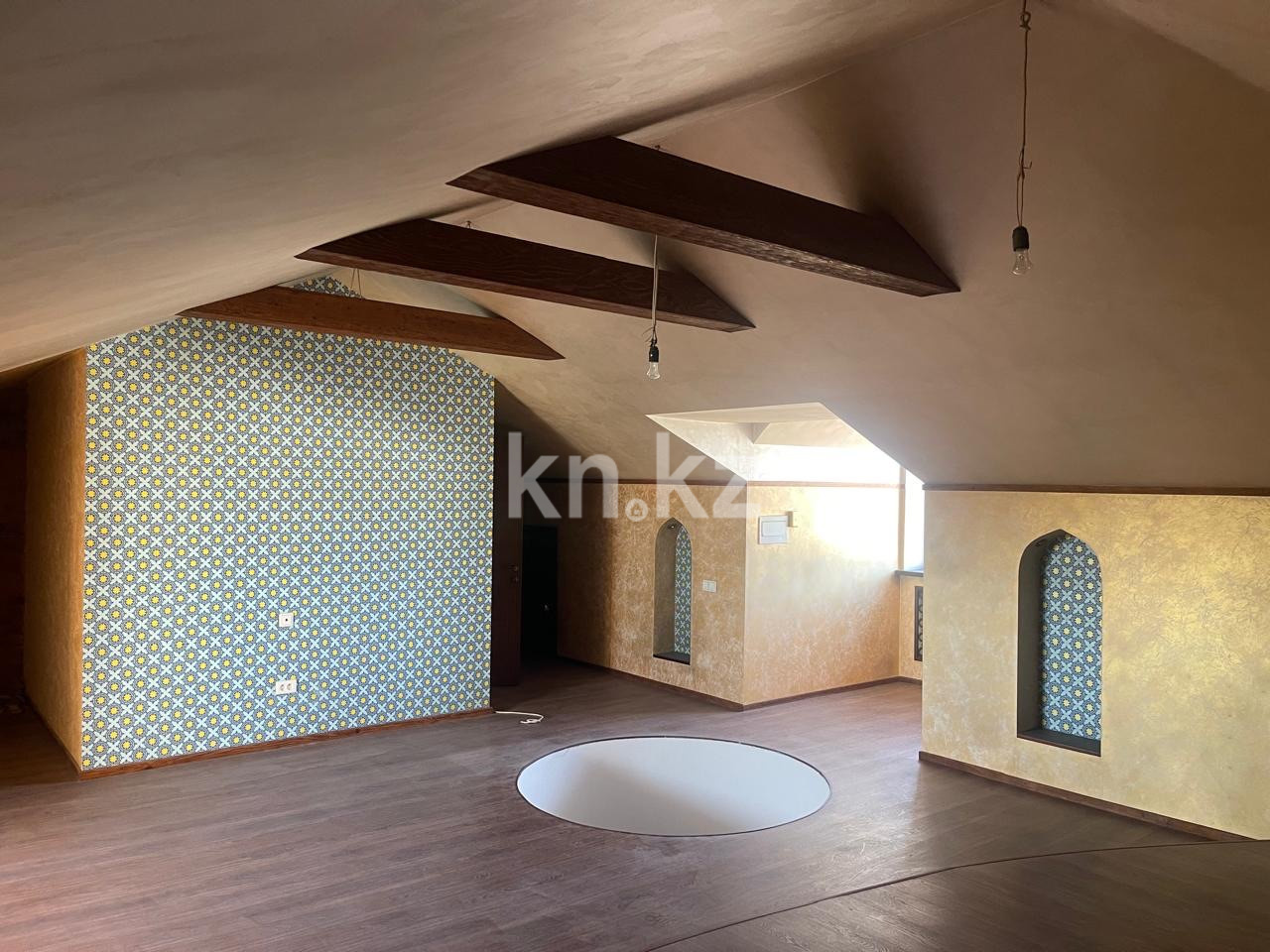 Продажа 7-комнатного дома, 474 м², ул. Комиссарова - Продажа домов и коттеджей в Караганде без посредников фото 28 из 40