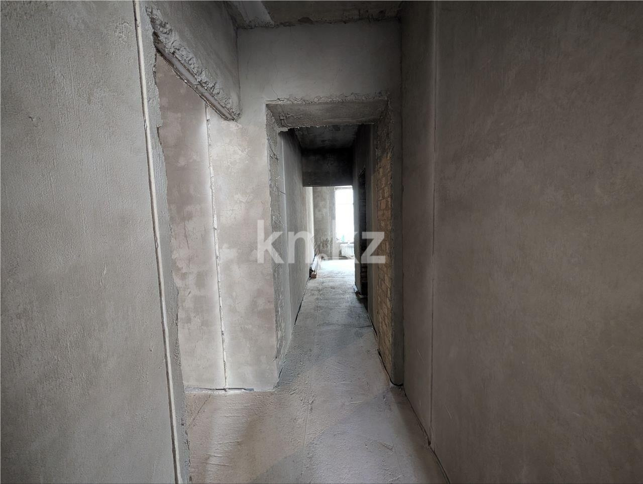 Продажа 3-комнатной квартиры, 92 м² в Караганде - фото 8