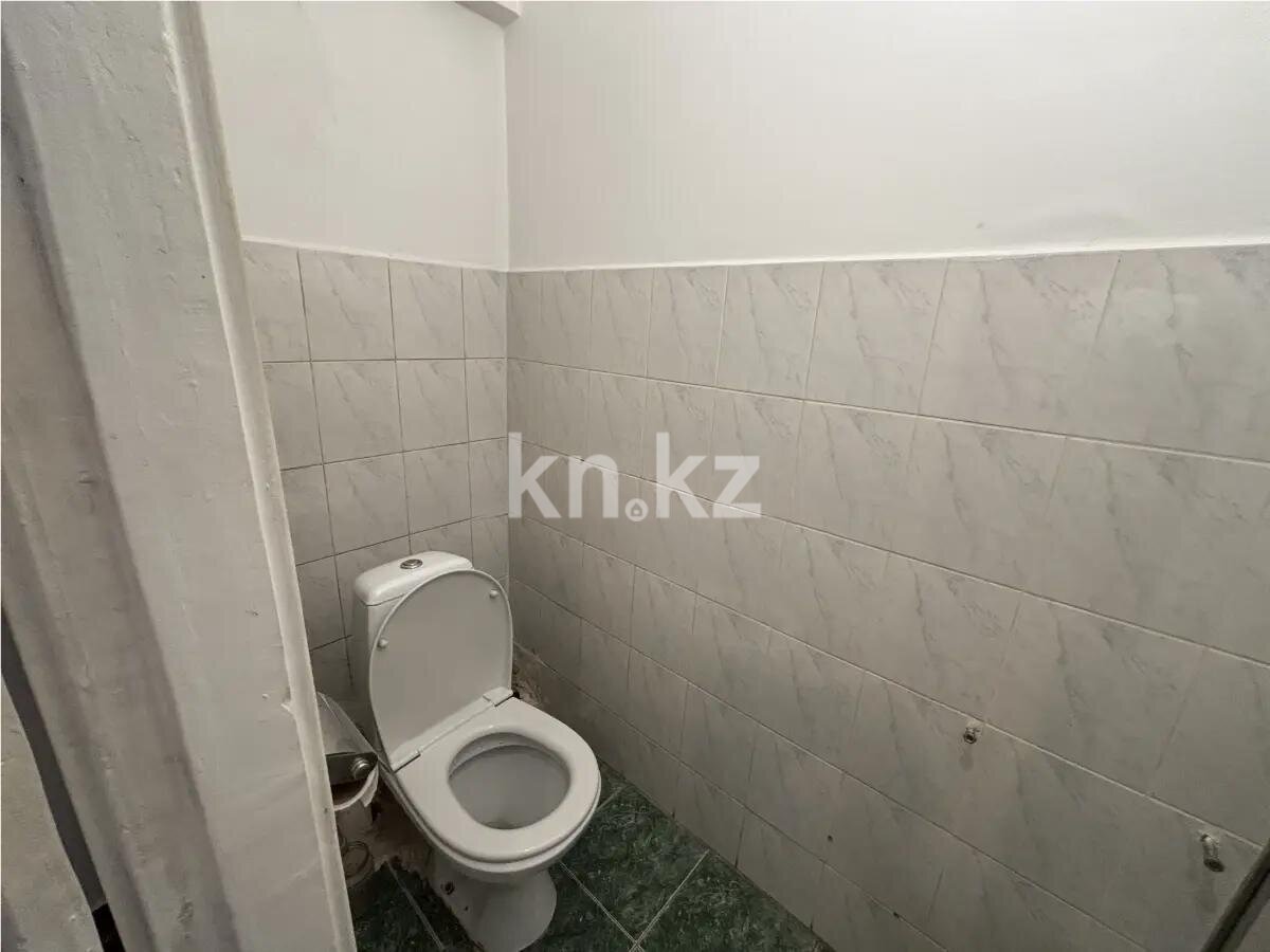 Продажа 3-комнатной квартиры, 65.4 м² в Алматы - фото 6