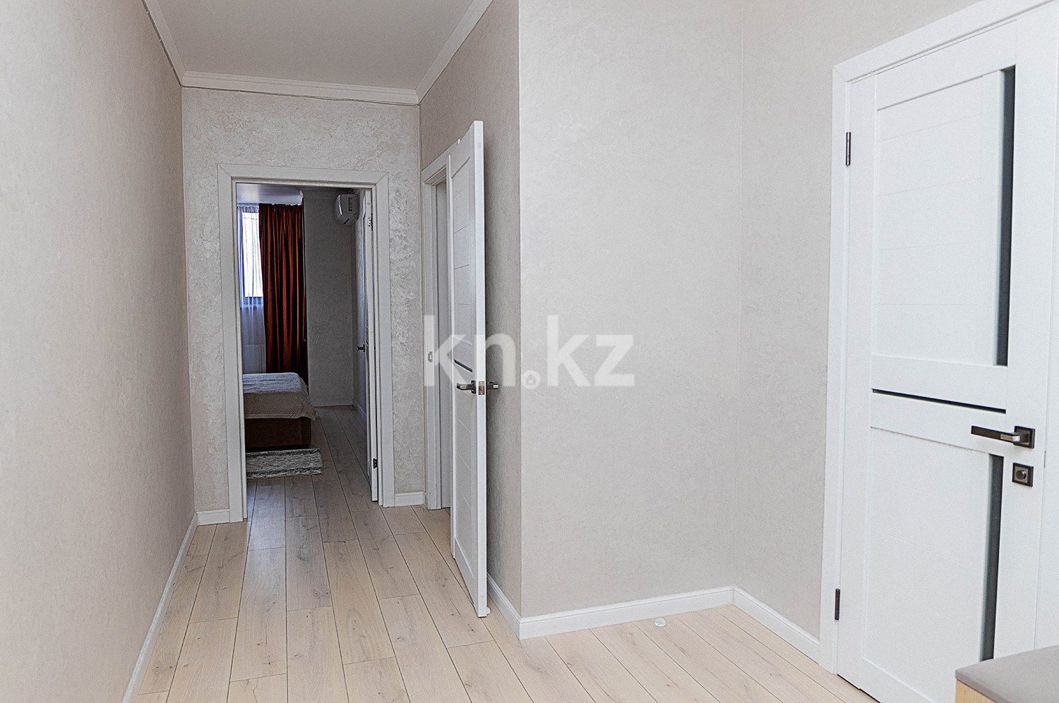 Аренда 2-комнатной квартиры посуточно, 60 м², ул. Шаляпина, дом  1/18 - ул. Саина в Алматы - фото 12