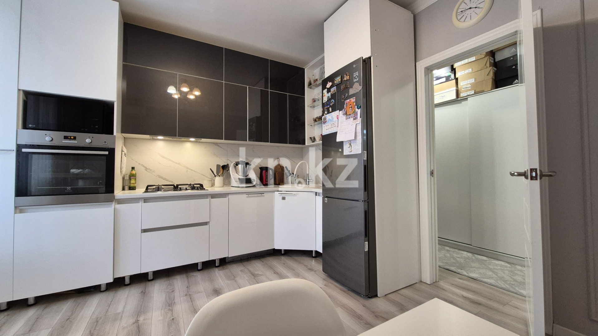 Продажа 2-комнатной квартиры, 58.5 м², ул. Нарембаева, дом  17/2 - Продажа и аренда недвижимости в Атырау фото 15 из 26