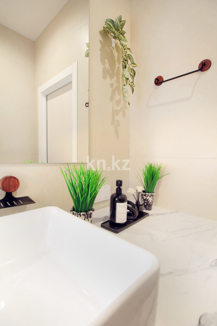 Аренда 3-комнатной квартиры посуточно, 65 м² - Аренда трехкомнатных квартир посуточно в Алматы фото 24 из 32