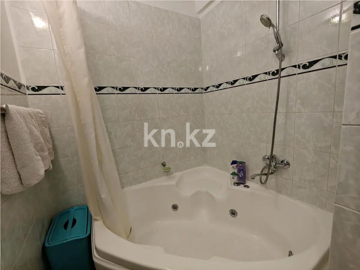 Продажа 4-комнатной квартиры, 95 м², мкр-н Коктем-2, дом  1 - Продажа квартир в Алматы фото 4 из 5