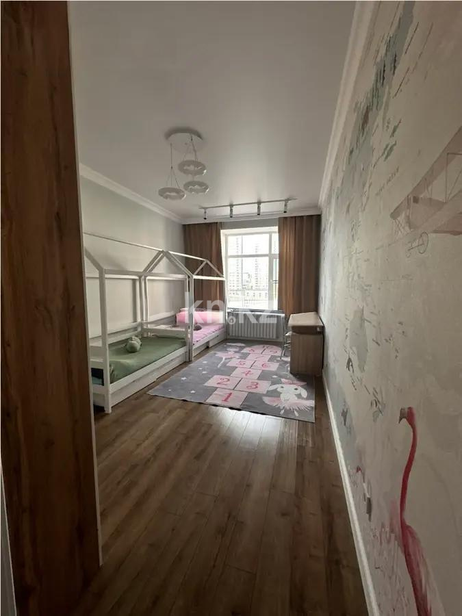 Продажа 3-комнатной квартиры, 93 м², пр. Кабанбай батыра, дом  51 в Астане - фото 3