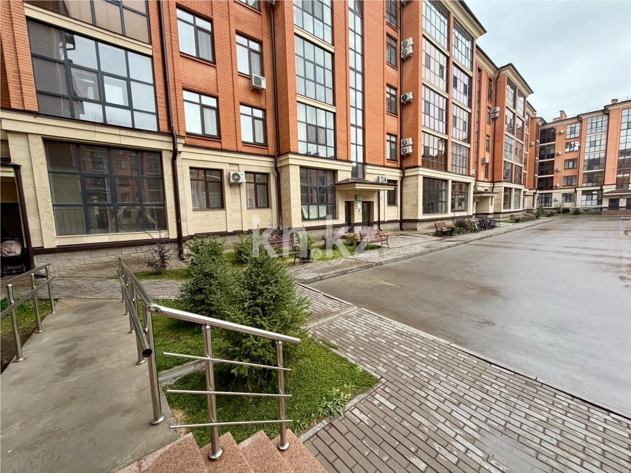 Продажа 3-комнатной квартиры, 100 м² в Караганде - фото 35