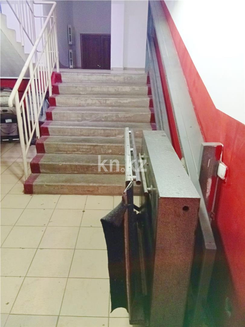 Продажа 2-комнатной квартиры, 54 м², ул. Бейбарыс Султан - Продажа квартир в Карагандинской области фото 15 из 16