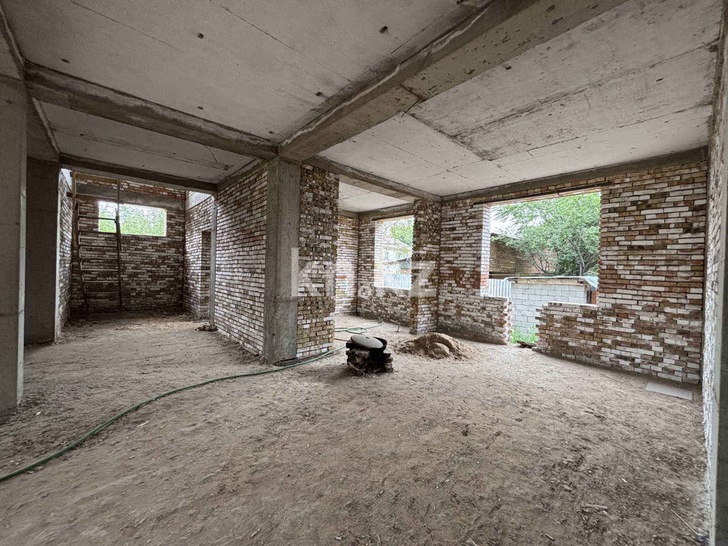 Продажа дома, 461 м² - Продажа домов, коттеджей в Алматы в Наурызбайском р-не фото 16 из 23