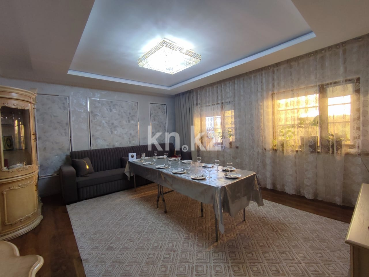 Продажа 5-комнатного дома, 200 м² - Продажа домов, коттеджей в Казахстане фото 1 из 10