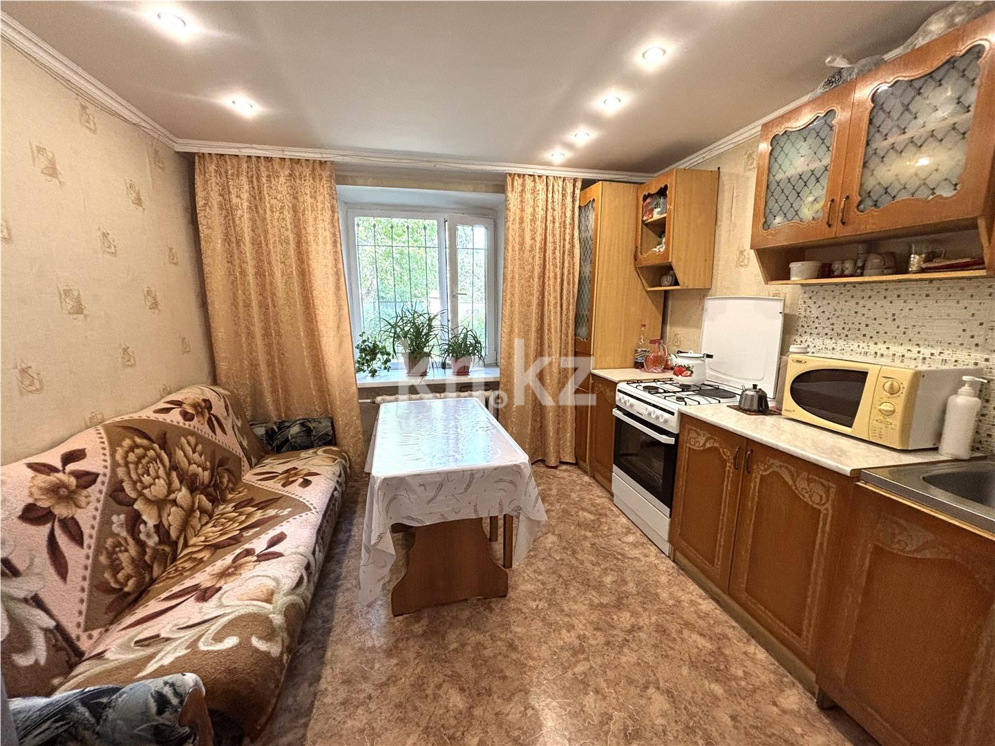 Продажа 1-комнатной квартиры, 40 м², ул. Крылова, дом  42 - Продажа  однокомнатных квартир в Караганде фото 4 из 9