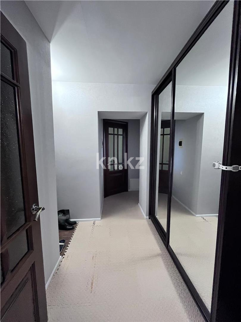 Продажа 2-комнатной квартиры, 57 м² - Продажа  двухкомнатных квартир в Караганде на Юго-Востоке фото 25 из 36