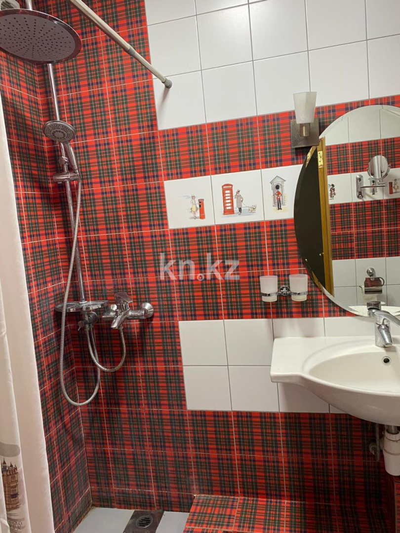 Продажа 6-комнатного дома, 240 м², ул. Есенберлина - Продажа домов, коттеджей в Алматы без посредников фото 19 из 33